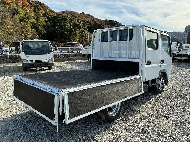 三菱 キャンターガッツ PDG-FB70B(2WD)の写真15