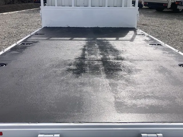 三菱 キャンター TPG-FEA50(2WD)の写真22