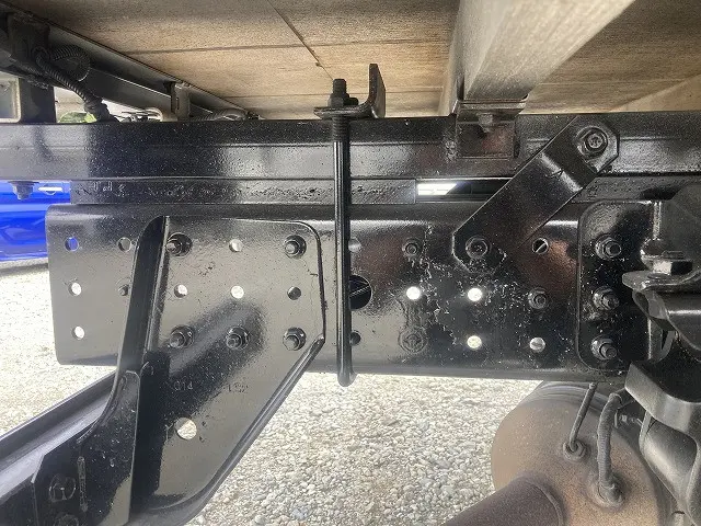 三菱 キャンター TPG-FEA50(2WD)の写真38