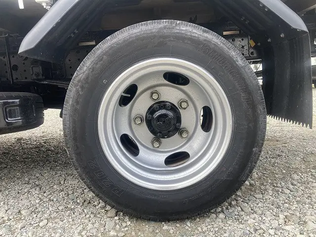 三菱 キャンター TPG-FEA50(2WD)の写真46