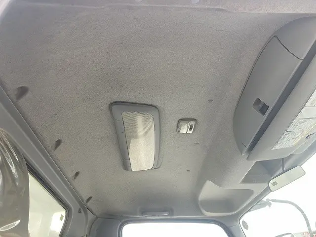 いすゞ フォワード TKG-FRR90S1(2WD)の写真30