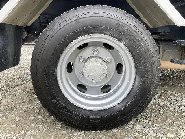 いすゞ フォワード TKG-FRR90S1(2WD)の写真35