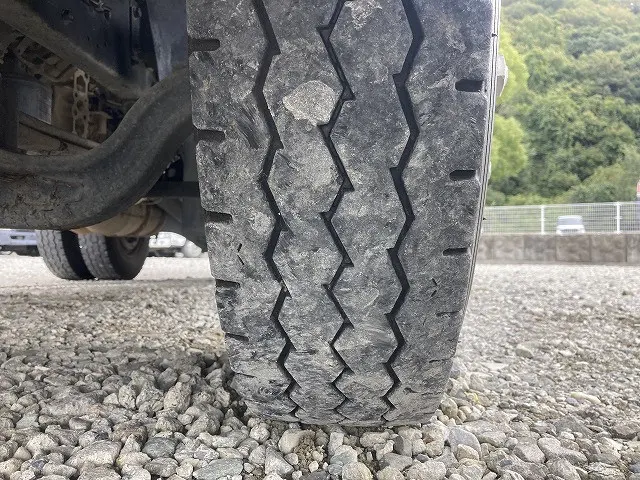 いすゞ フォワード TKG-FRR90S1(2WD)の写真40