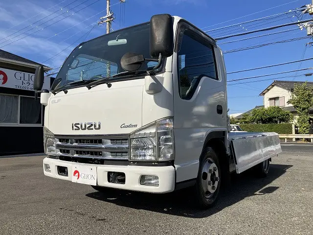 いすゞ エルフ BKG-NJR85A(2WD)の写真9