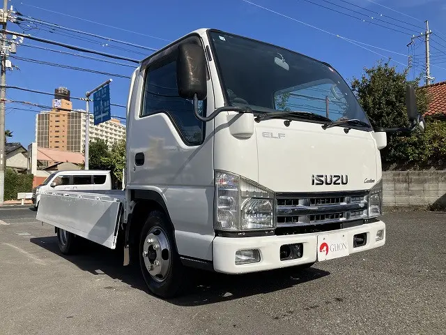 いすゞ エルフ BKG-NJR85A(2WD)の写真10
