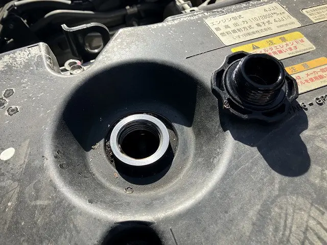 いすゞ エルフ BKG-NJR85A(2WD)の写真18