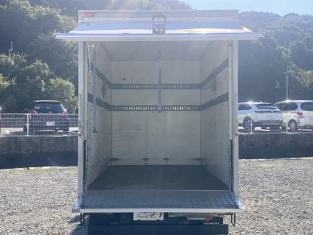 いすゞ エルフ BKG-NHR85AN(2WD)の写真14