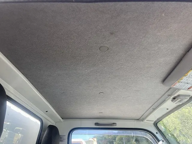 いすゞ エルフ BKG-NHR85AN(2WD)の写真19