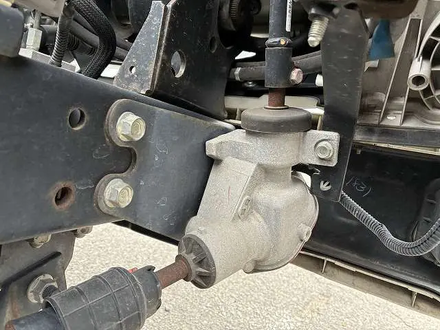 いすゞ エルフ TPG-NJR85A(2WD)の写真18