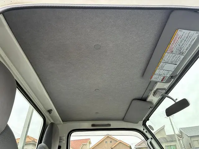 いすゞ エルフ TPG-NJR85A(2WD)の写真35