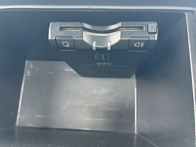 いすゞ エルフ TPG-NJR85A(2WD)の写真42