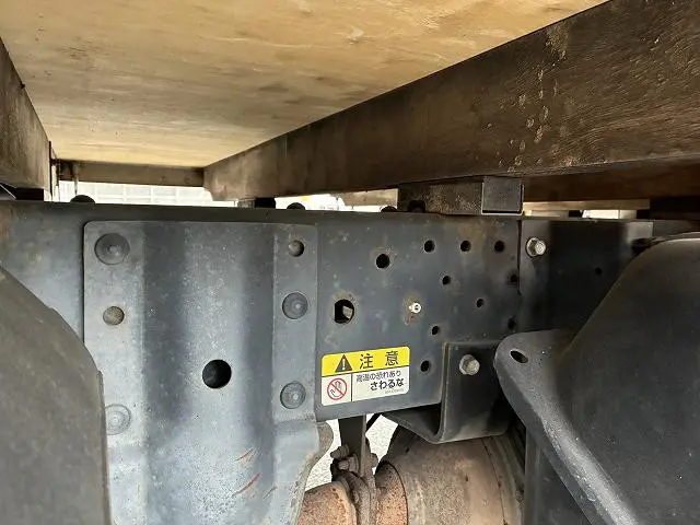 いすゞ エルフ TPG-NJR85A(2WD)の写真47