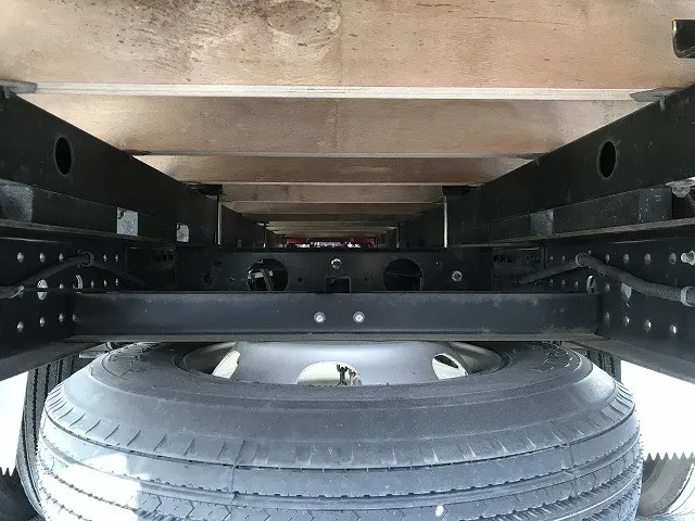 三菱 キャンター 2PG-FEB80(2WD)の写真48