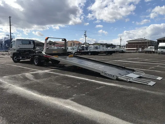 三菱 キャンター 2PG-FEB80(2WD)の写真11