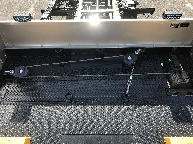 三菱 キャンター 2PG-FEB80(2WD)の写真18