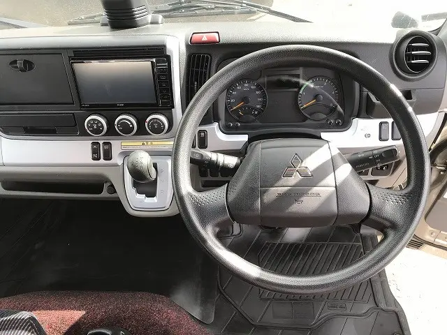 三菱 キャンター 2PG-FEB80(2WD)の写真26