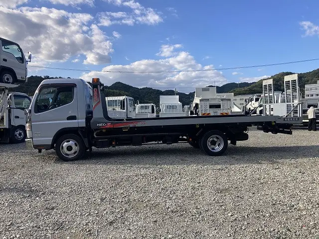 三菱 キャンター TKG-FEB50(2WD)の写真4