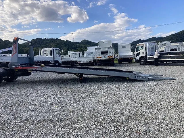 三菱 キャンター TKG-FEB50(2WD)の写真11