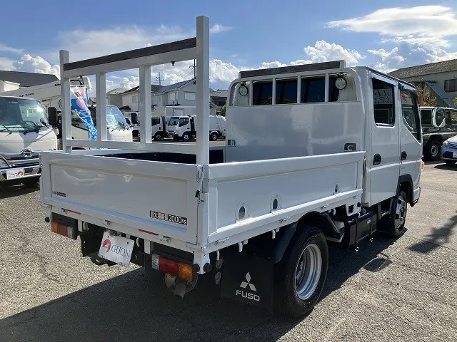 三菱 キャンター 2RG-FBA20(2WD)の写真8