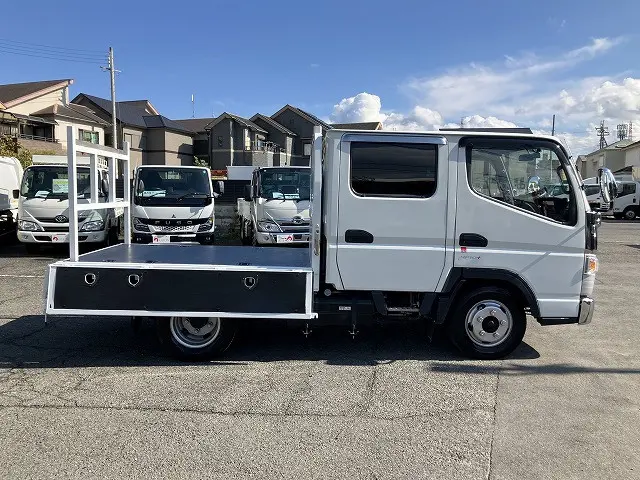 三菱 キャンター 2RG-FBA20(2WD)の写真12