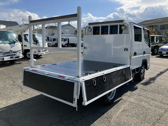 三菱 キャンター 2RG-FBA20(2WD)の写真15