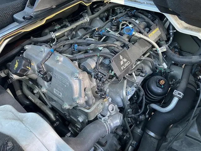 三菱 キャンター 2RG-FBA20(2WD)の写真16