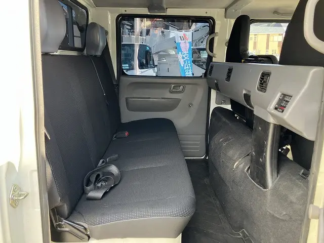 三菱 キャンター 2RG-FBA20(2WD)の写真43