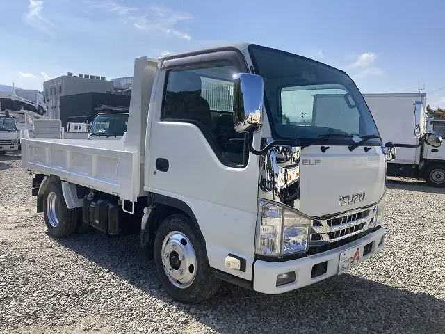 いすゞ エルフ TPG-NKR85AD(2WD)の写真10