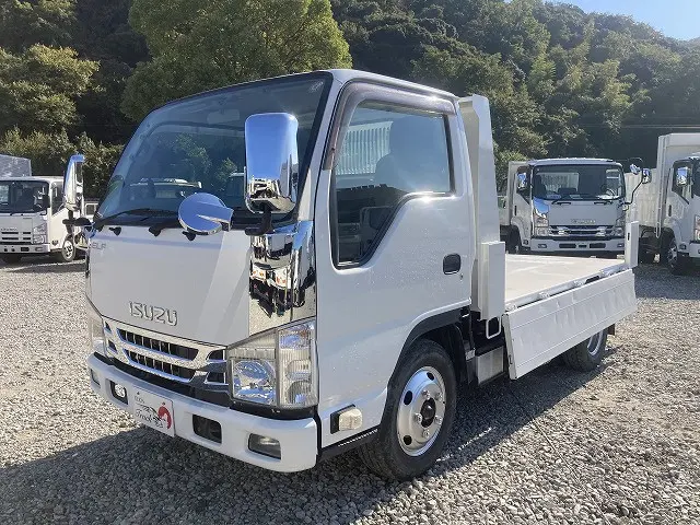 いすゞ エルフ TPG-NKR85AD(2WD)の写真16