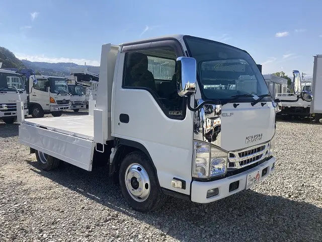 いすゞ エルフ TPG-NKR85AD(2WD)の写真17
