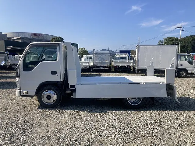 いすゞ エルフ TPG-NKR85AD(2WD)の写真18