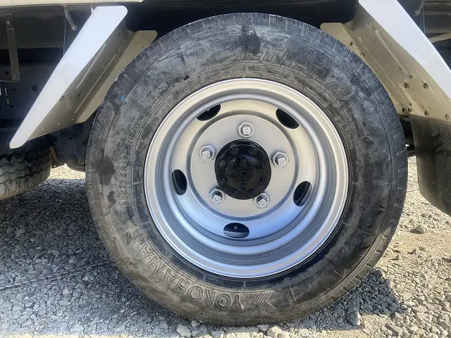 いすゞ エルフ TPG-NKR85AD(2WD)の写真41