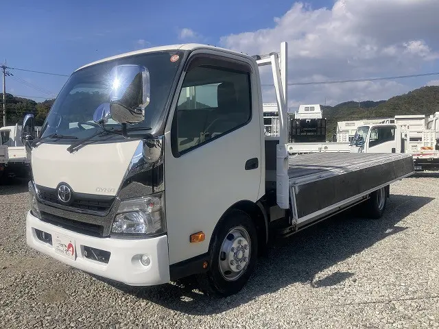 トヨタ ダイナ TKG-XZU730(2WD)の写真9