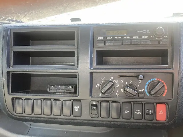 トヨタ ダイナ TKG-XZU730(2WD)の写真31