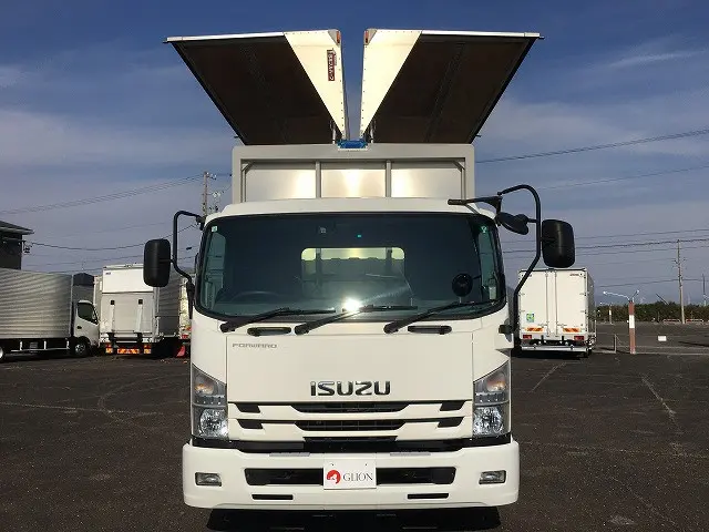 いすゞ フォワード TKG-FRR90S2(2WD)の写真10