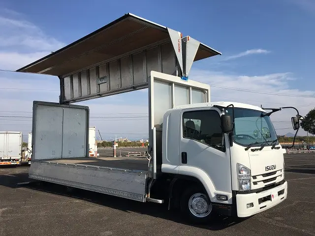 いすゞ フォワード TKG-FRR90S2(2WD)の写真11