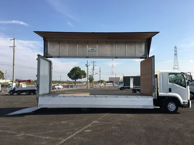 いすゞ フォワード TKG-FRR90S2(2WD)の写真13