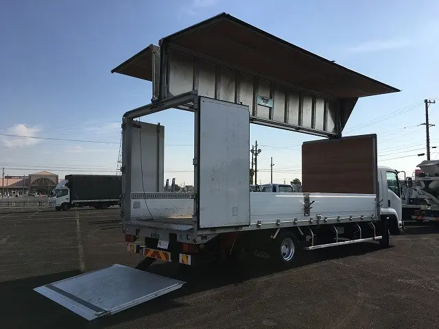 いすゞ フォワード TKG-FRR90S2(2WD)の写真16