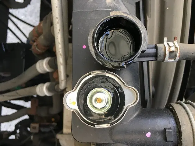 いすゞ フォワード TKG-FRR90S2(2WD)の写真27