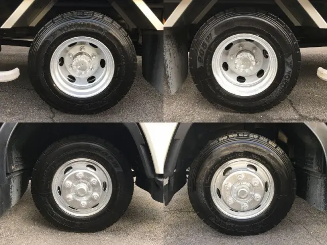 いすゞ フォワード TKG-FRR90S2(2WD)の写真29