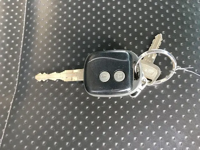 いすゞ フォワード TKG-FRR90S2(2WD)の写真45