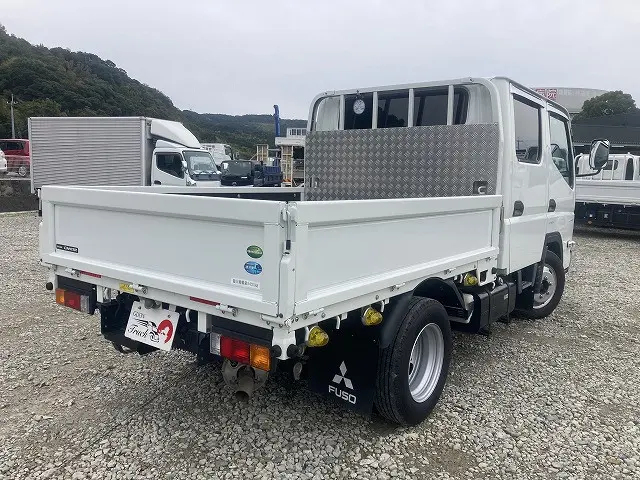 三菱 キャンター 2TG-FBA00(2WD)の写真8