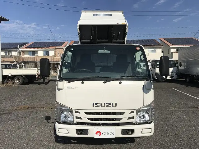 いすゞ エルフ 2RG-NKR88AD(2WD)の写真2