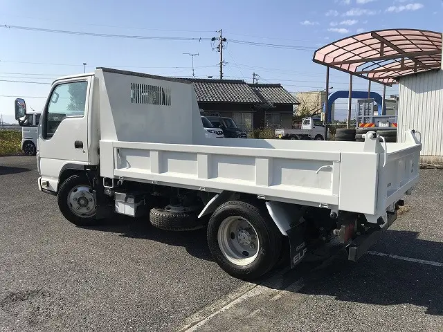 いすゞ エルフ 2RG-NKR88AD(2WD)の写真12