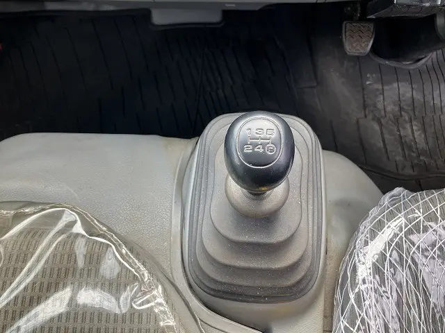 トヨタ トヨエース LDF-KDY281(4WD)の写真40