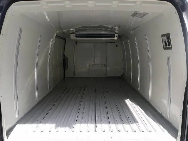 トヨタ ハイエーストラック QDF-GDH201V(2WD)の写真14