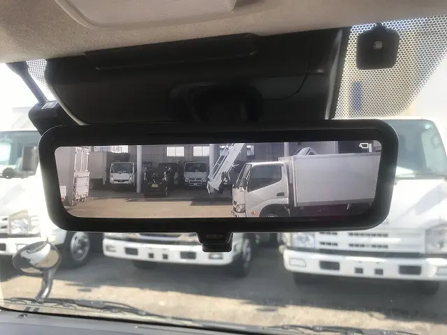 トヨタ ハイエーストラック QDF-GDH201V(2WD)の写真35