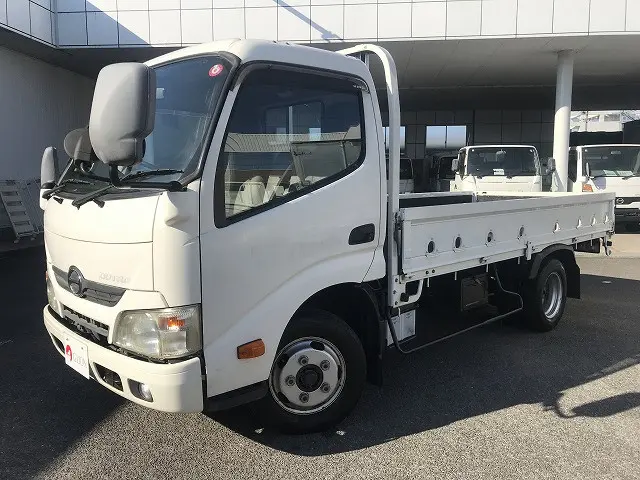 日野 デュトロ TKG-XZC645M(2WD)の写真1