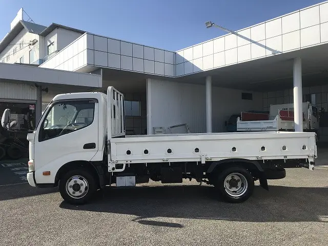 日野 デュトロ TKG-XZC645M(2WD)の写真4