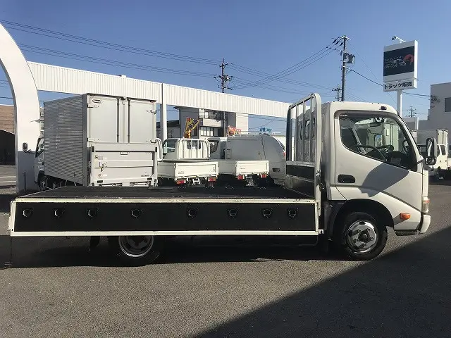 日野 デュトロ TKG-XZC645M(2WD)の写真12